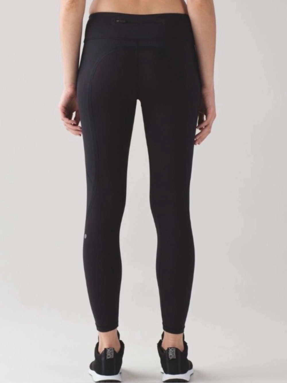 Lululemon On Track Tight running/fitness leggings in black 4